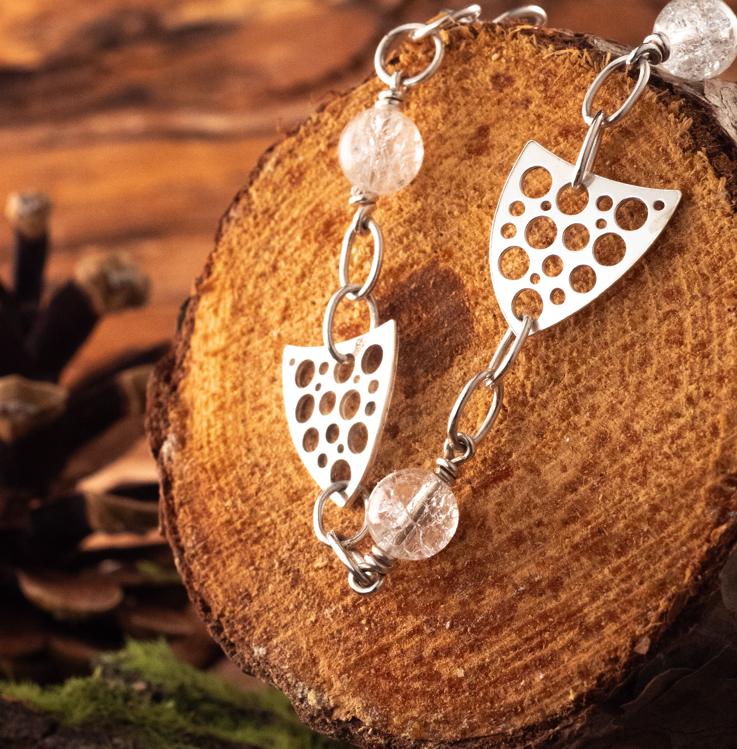 Butterfly armbånd, mellem og aflang vinge med bjergkrystal