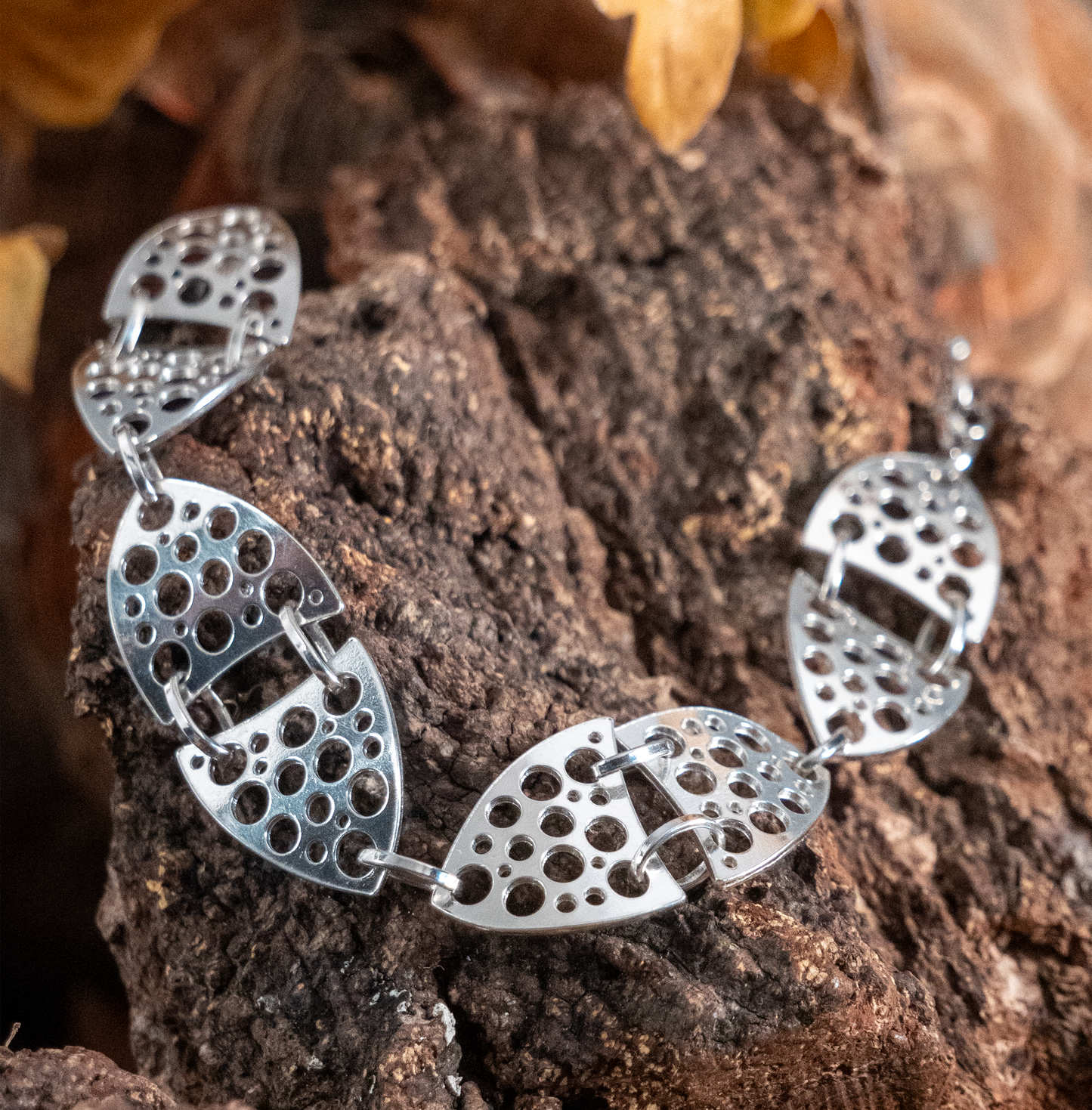 Butterfly armbånd med mellem vinge