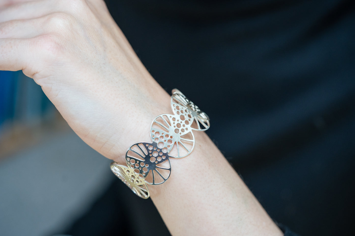 Butterfly cuff med små ovaler