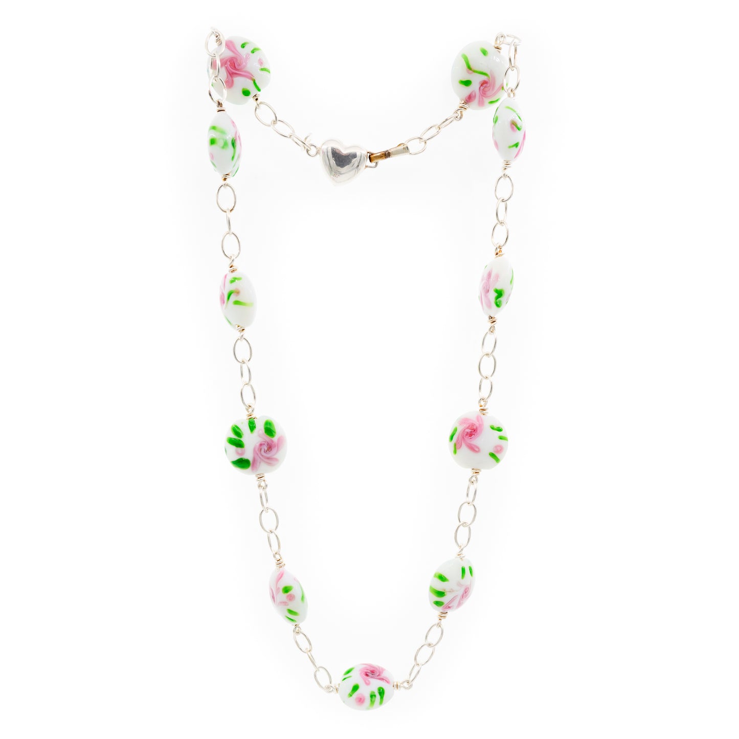 Halskæde med glasperler med blomstermotiv