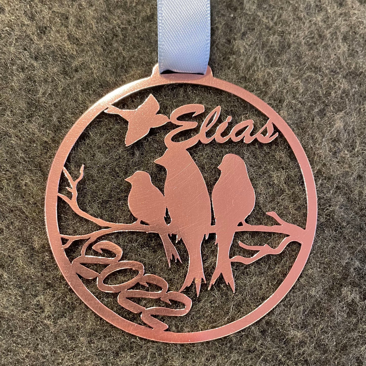 Småfugle på gren, 026