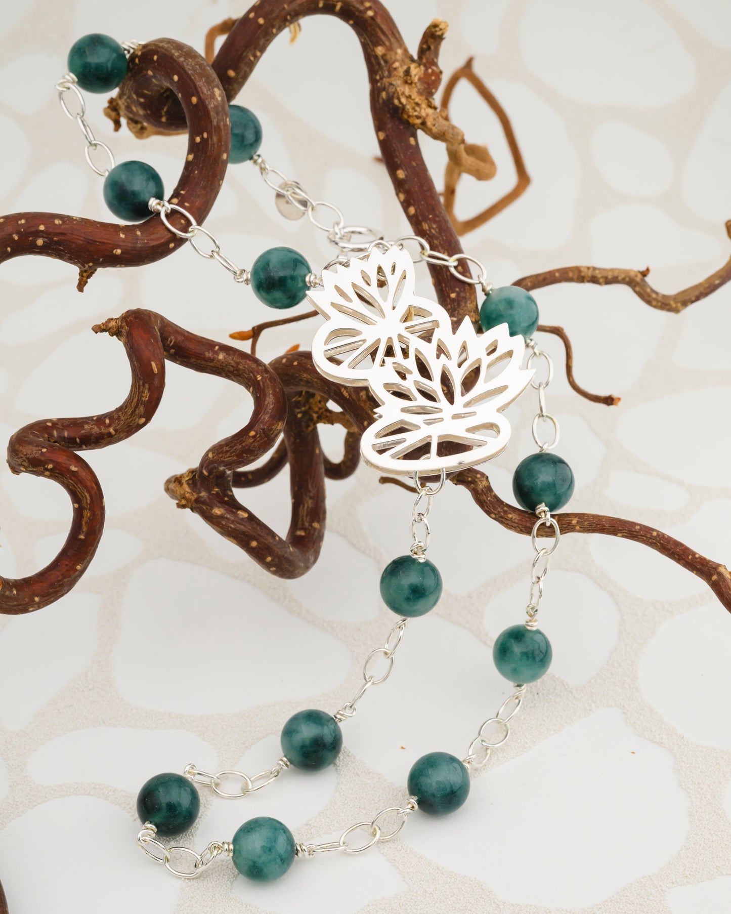 Monet & Me halskæde med mosagat