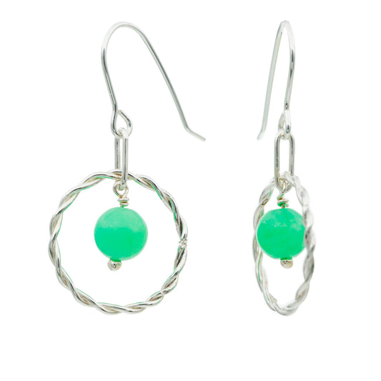 Viking snoet ørering med grøn katteøje