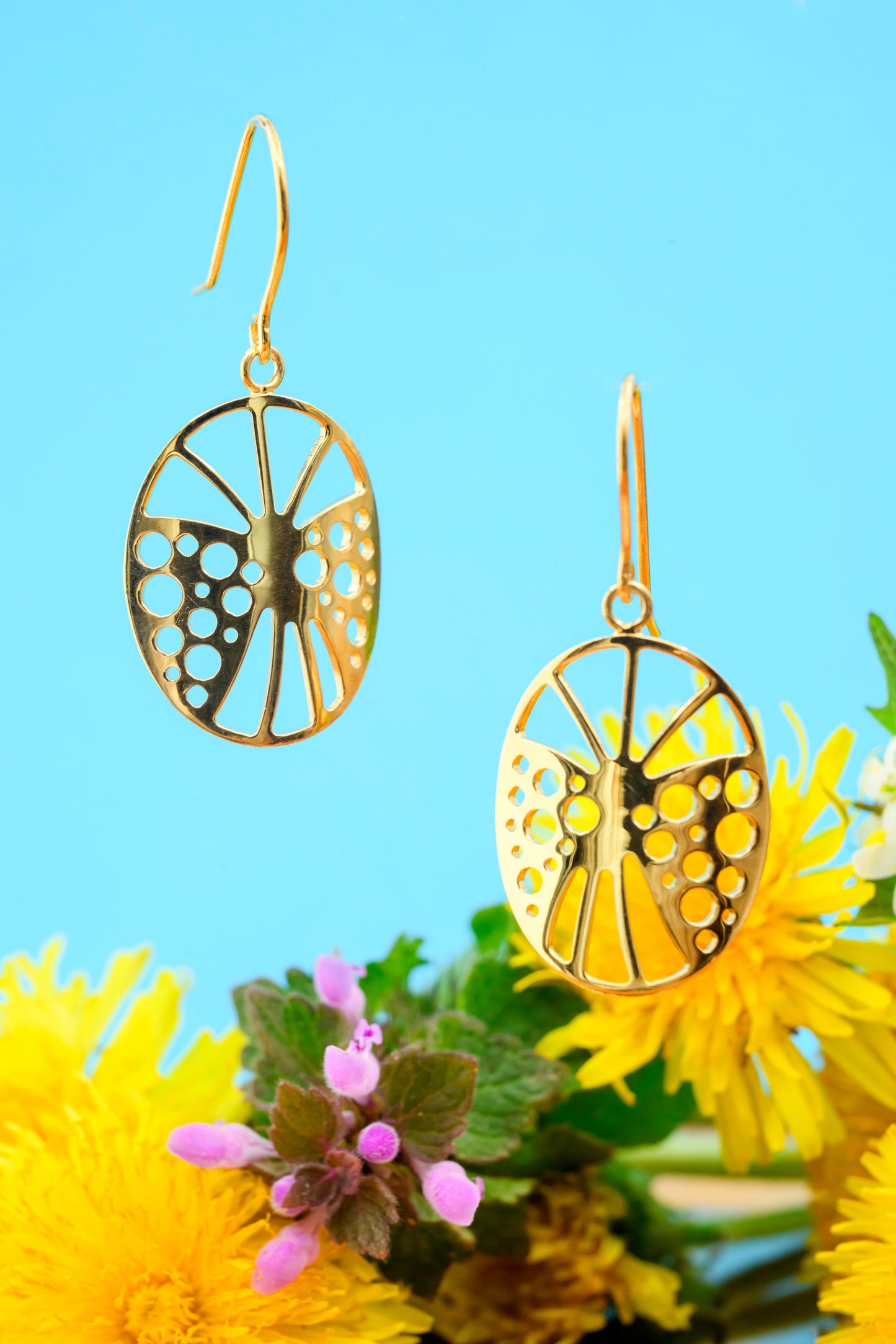Butterfly earrings with small ovals