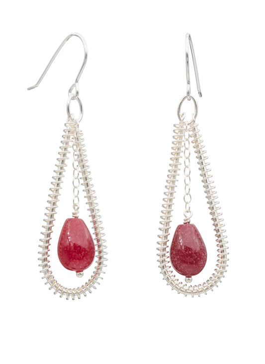Drop-shaped earrings with red glass beads